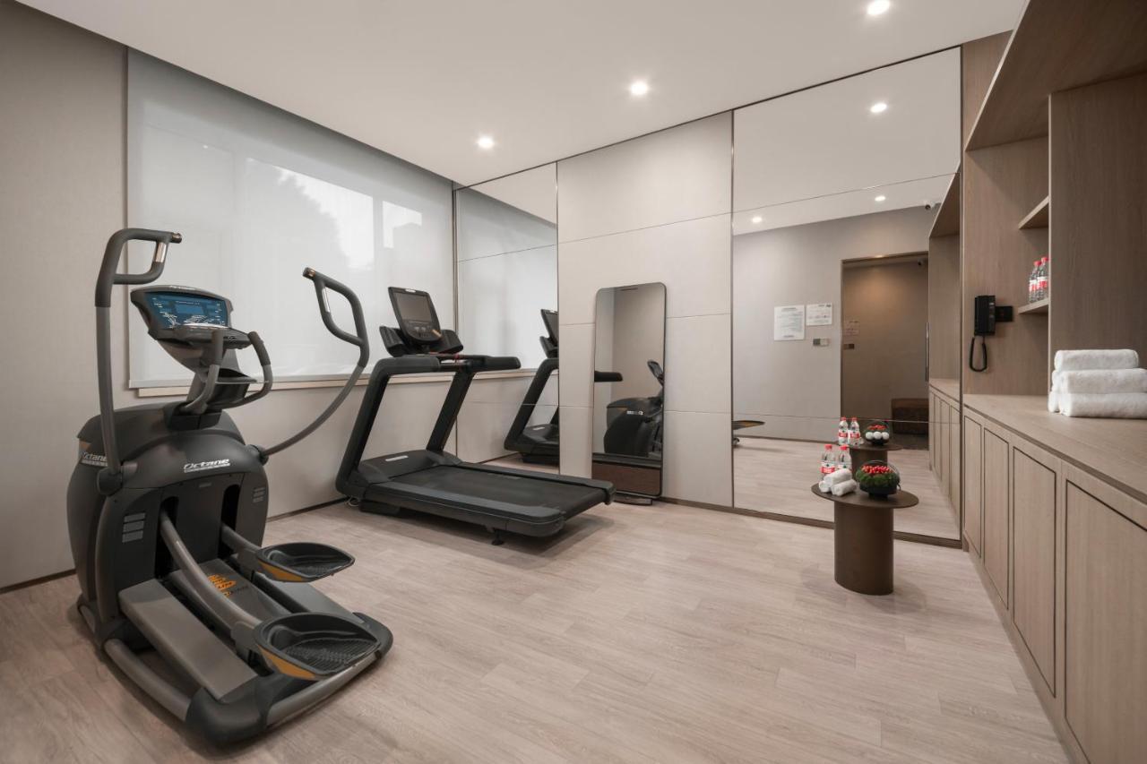 Express Downtown By Ihg Hotel