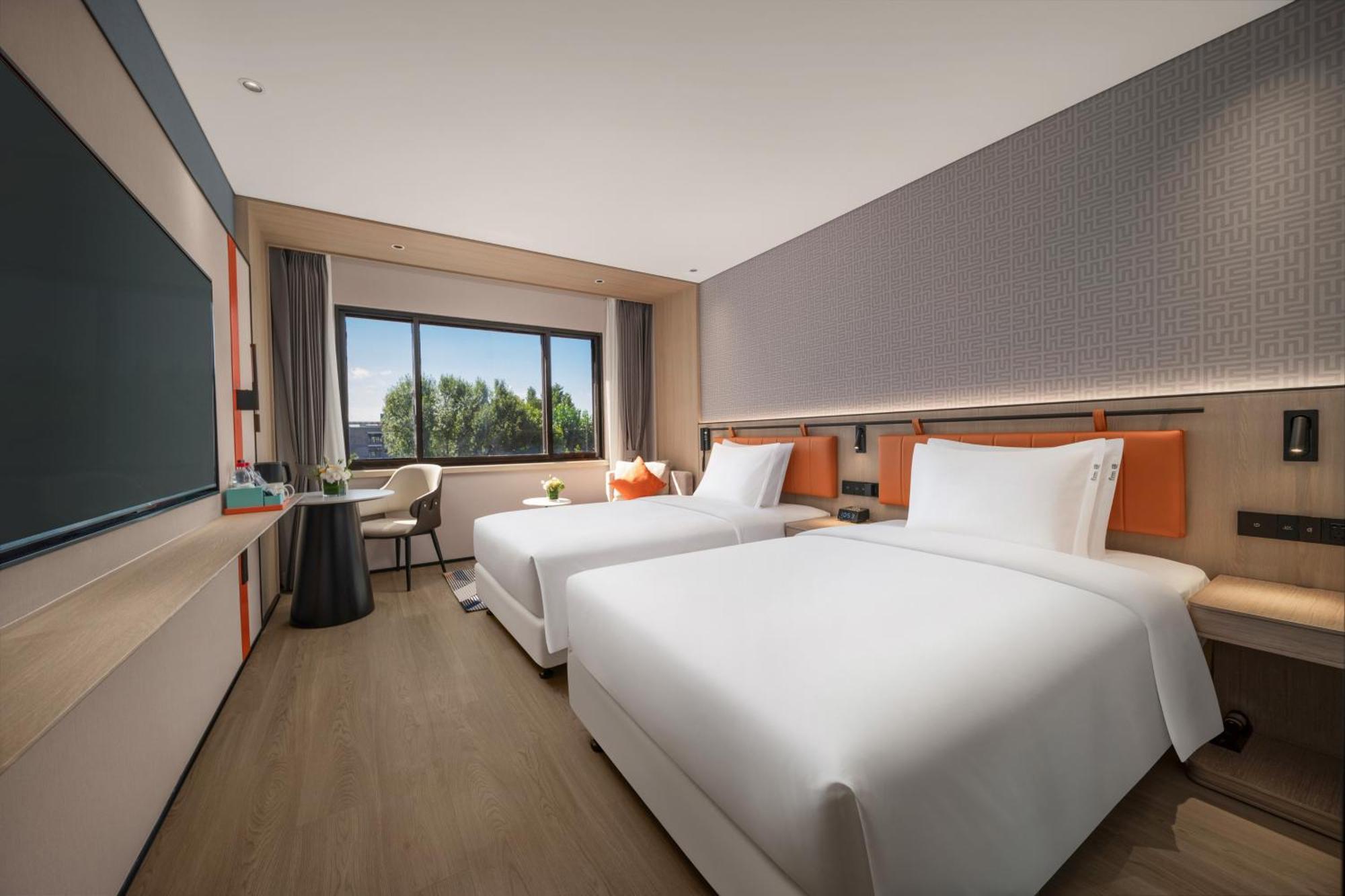 Express Downtown By Ihg Hotel