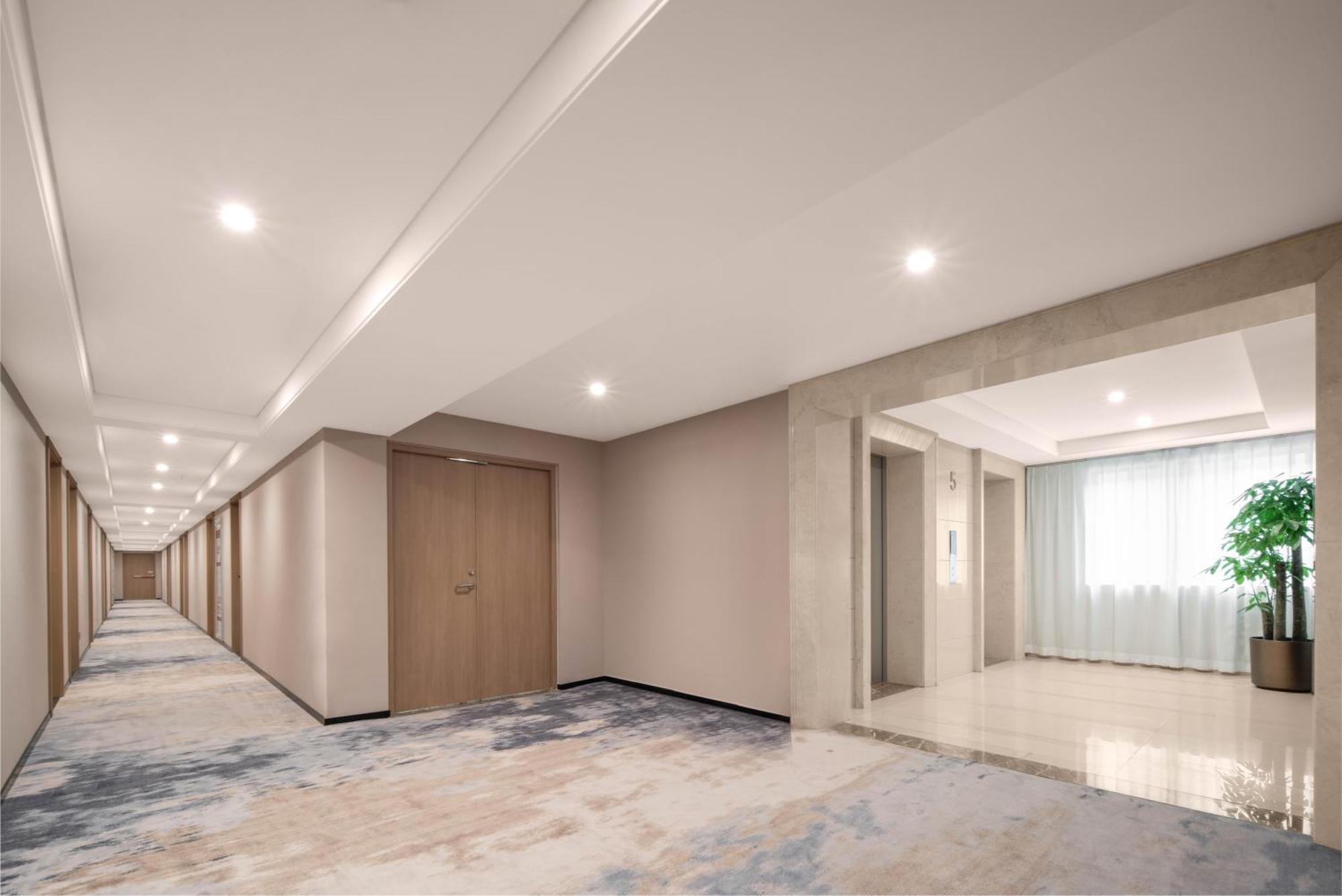 Express Downtown By Ihg Hotel