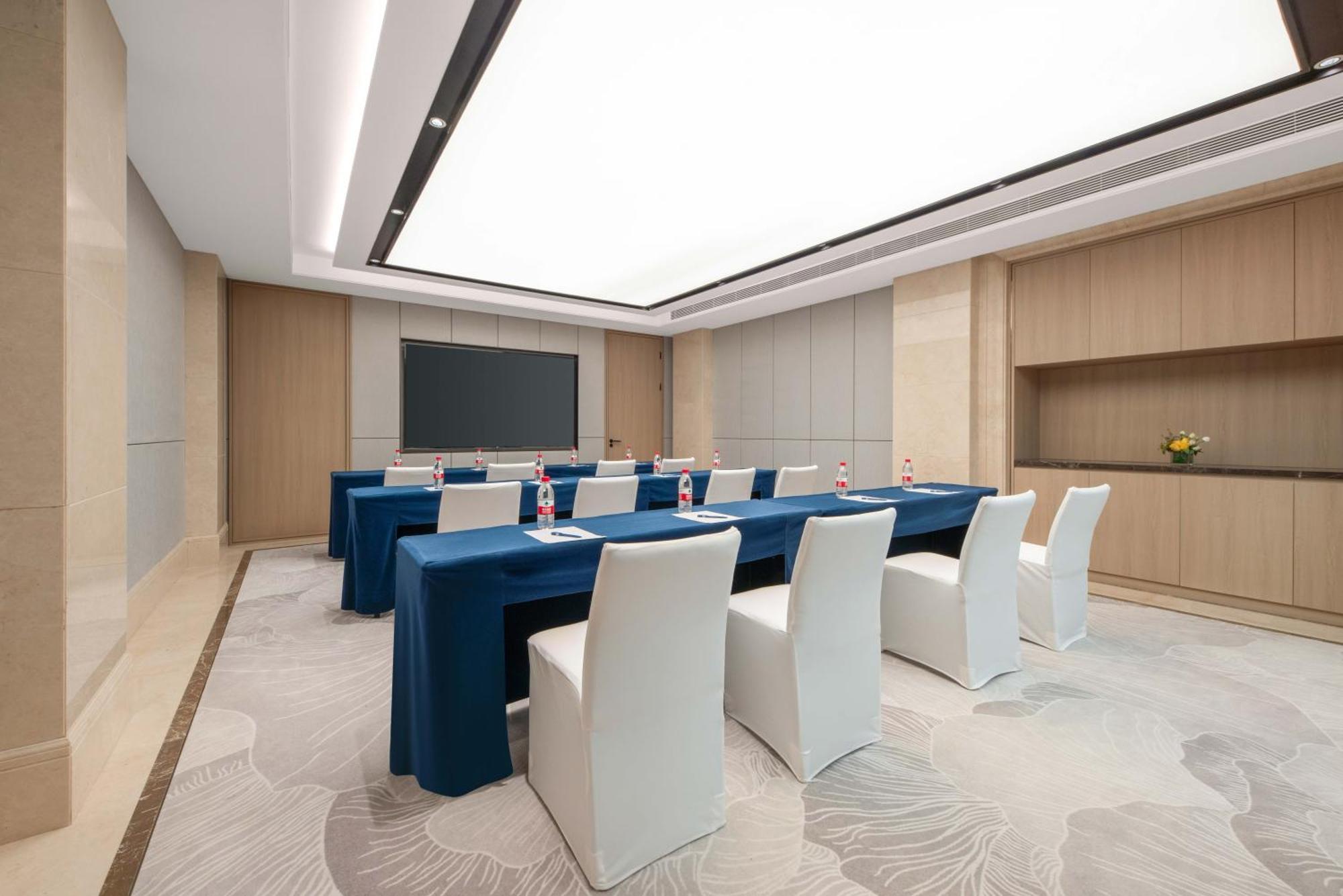 Express Downtown By Ihg Hotel Beijing